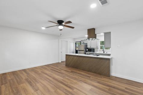 1540 Murray Drive Garland TX 75042