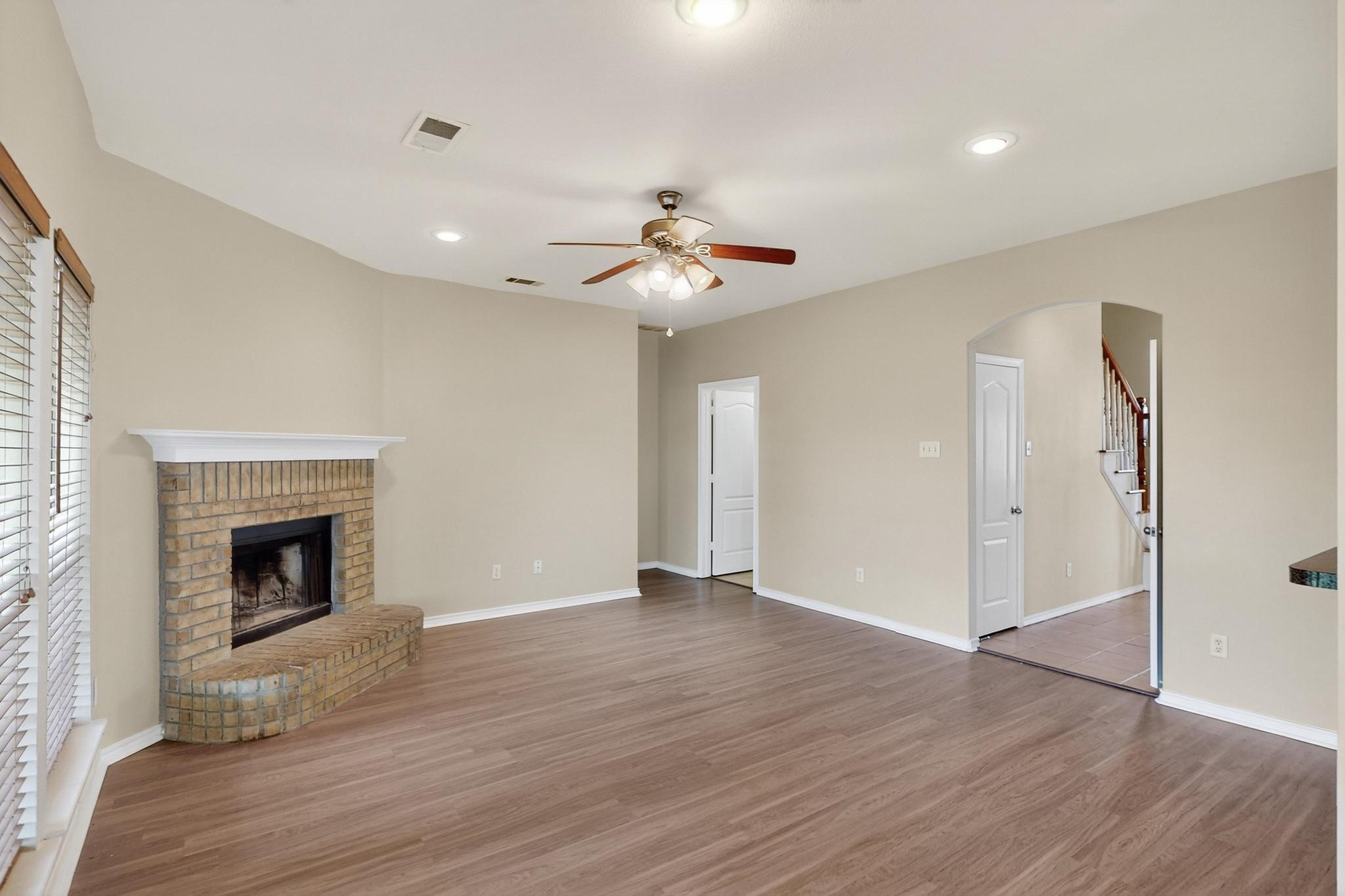 805 Brandon Drive Seagoville TX 75159