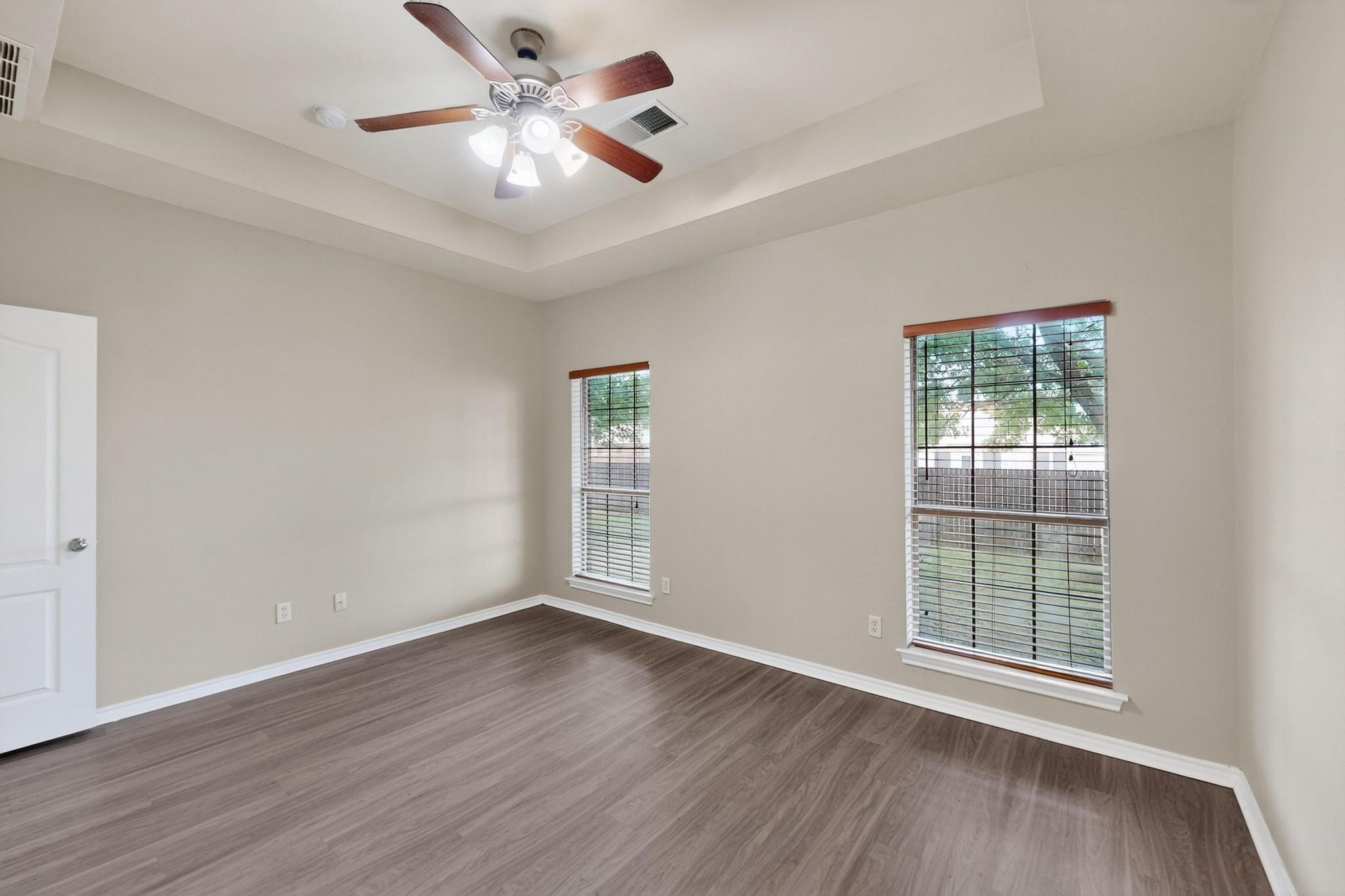 805 Brandon Drive Seagoville TX 75159