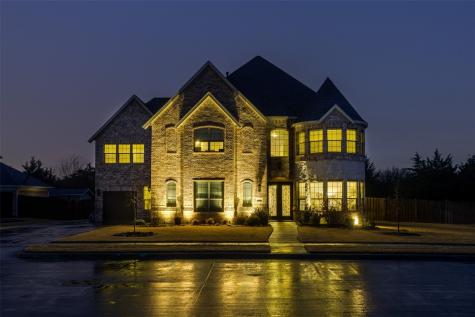 2704 Neblina Court Grand Prairie TX 75054