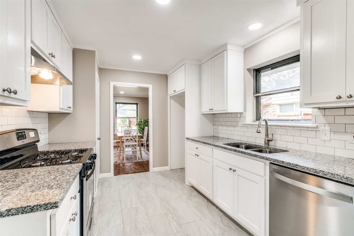 1218 Patricia Lane Garland TX 75042