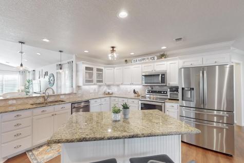 2694 County Road 3555 Paradise TX 76073