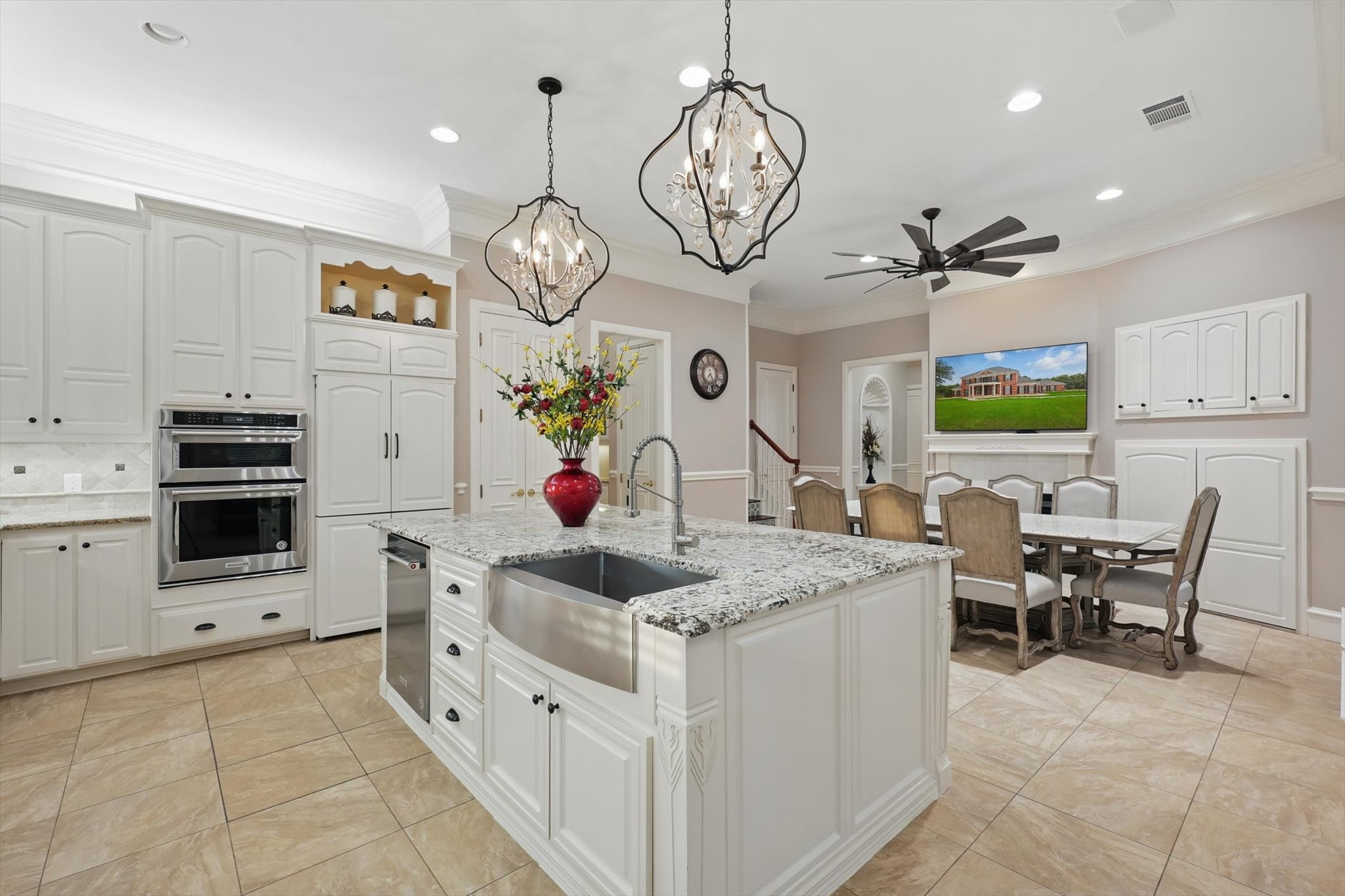 6260 Oak Hollow Drive Burleson TX 76028
