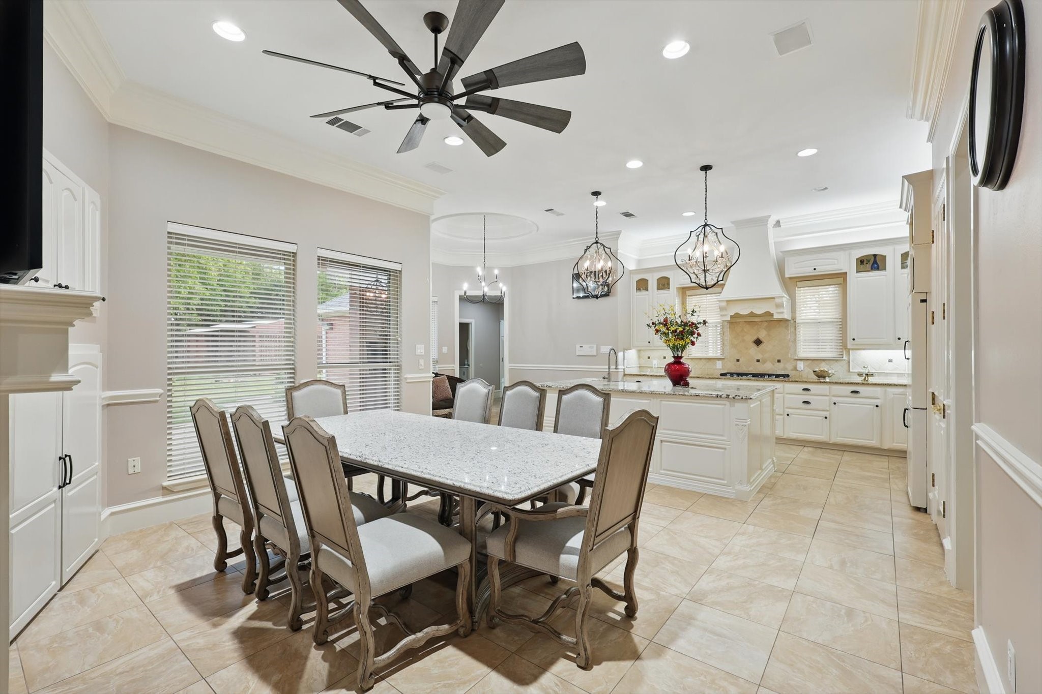 6260 Oak Hollow Drive Burleson TX 76028