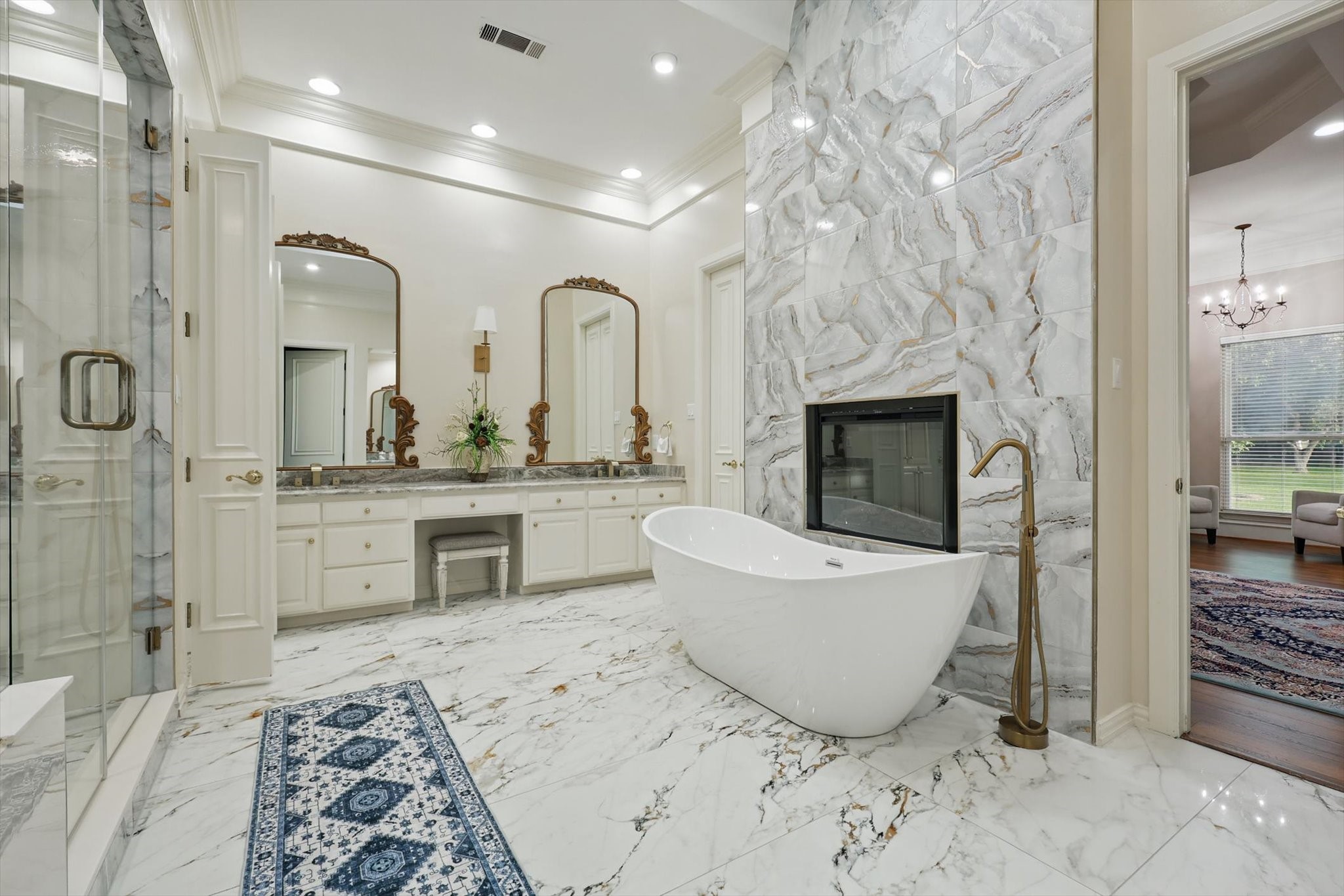 6260 Oak Hollow Drive Burleson TX 76028