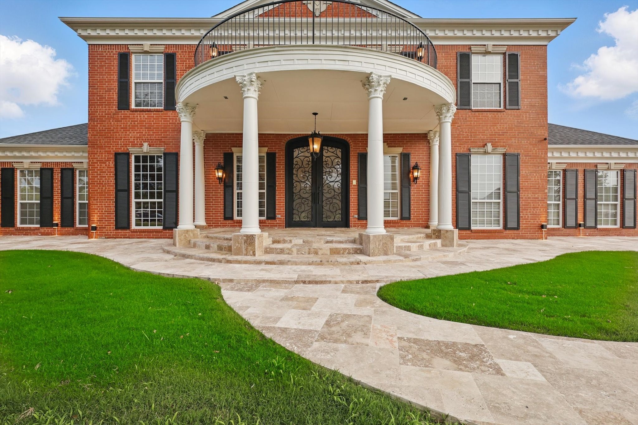 6260 Oak Hollow Drive Burleson TX 76028