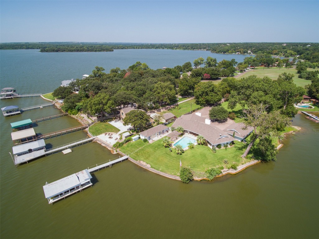 4024 Peninsula Club Circle Fort Worth TX 76135