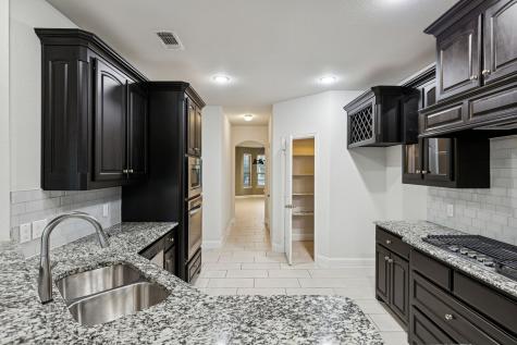 5448 Tuxbury Pond Drive Fort Worth TX 76179