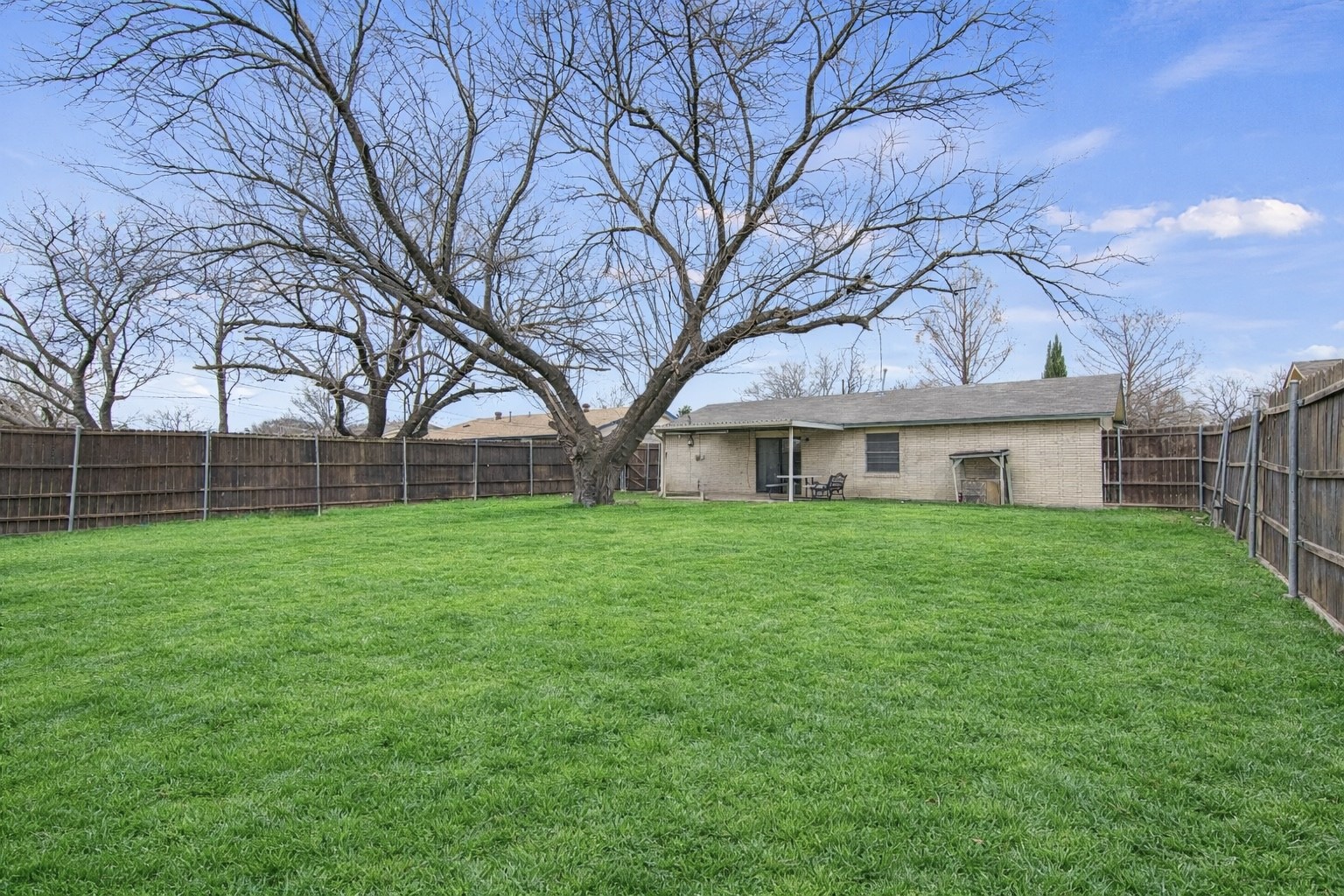 1310 Greencove Drive Garland TX 75040
