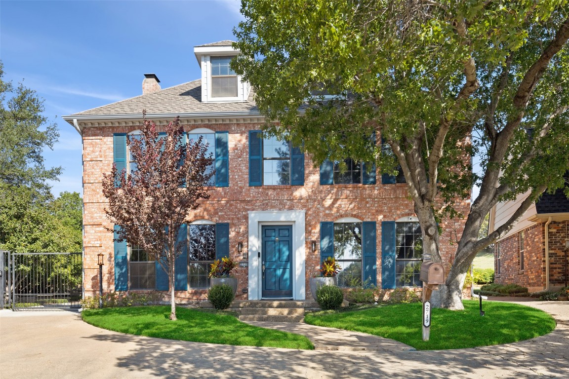 2719 Lawtherwood Court Dallas TX 75214