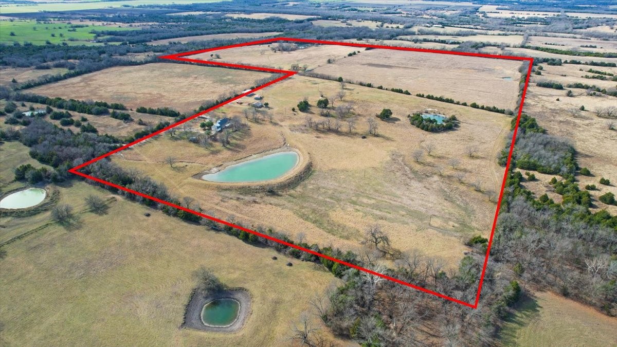 1044 County Road 3230 Windom TX 75492