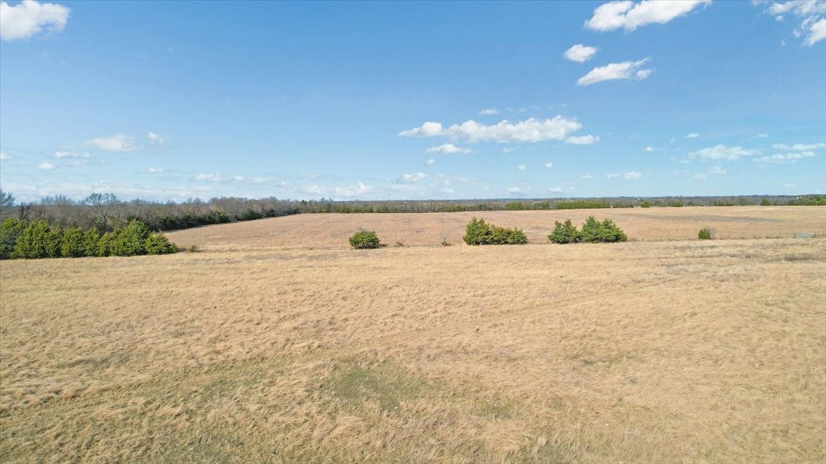 1044 County Road 3230 Windom TX 75492