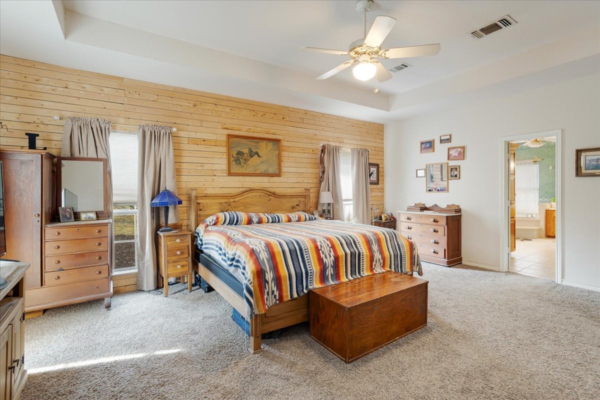 1044 County Road 3230 Windom TX 75492