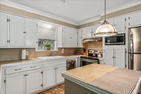 1013 N Saline Street Grand Saline TX 75140