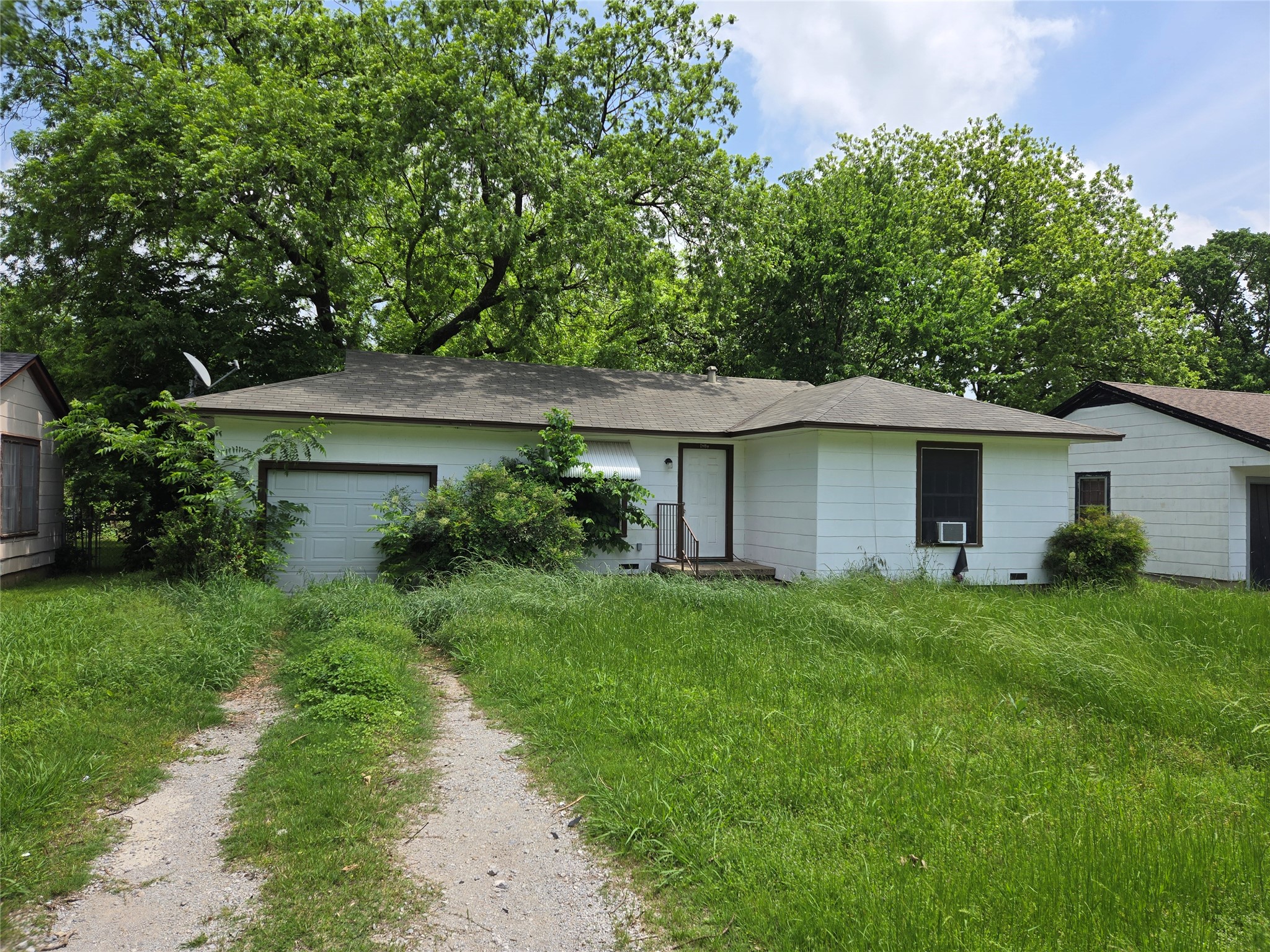 1806 N Culberson Street Gainesville TX 76240