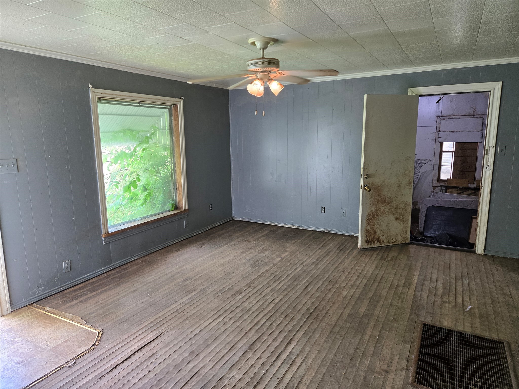 1806 N Culberson Street Gainesville TX 76240