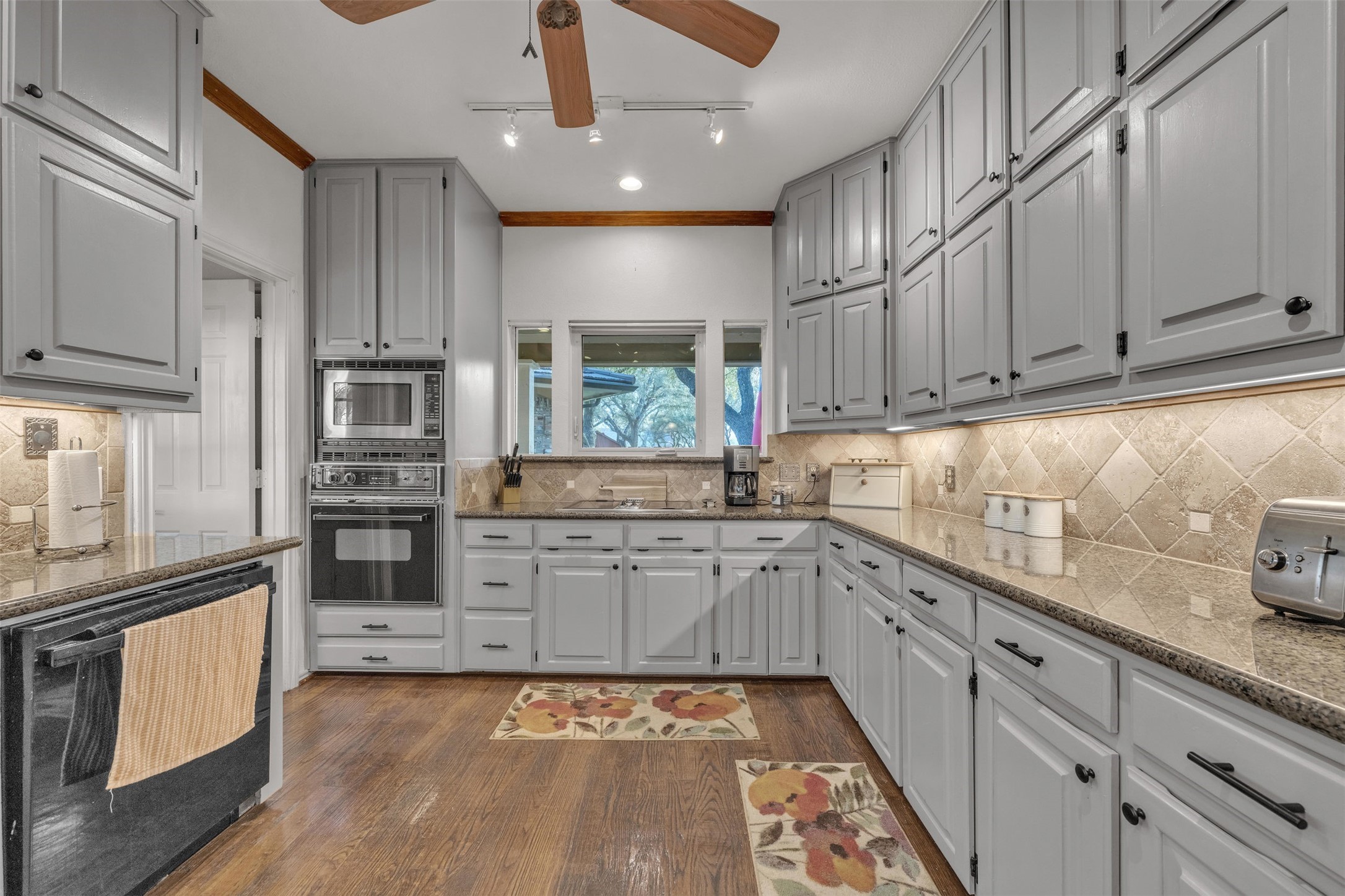 8 Buccaneer Court Fort Worth TX 76179