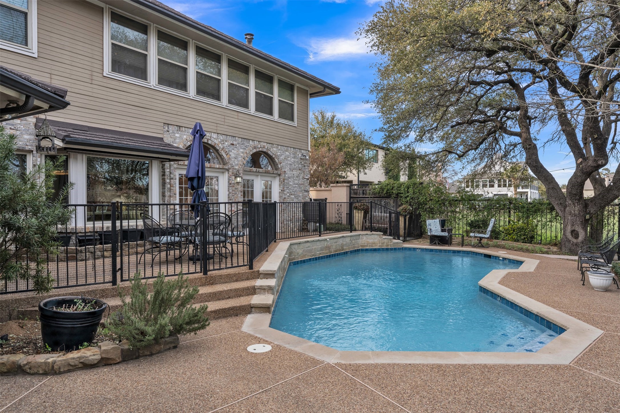 8 Buccaneer Court Fort Worth TX 76179