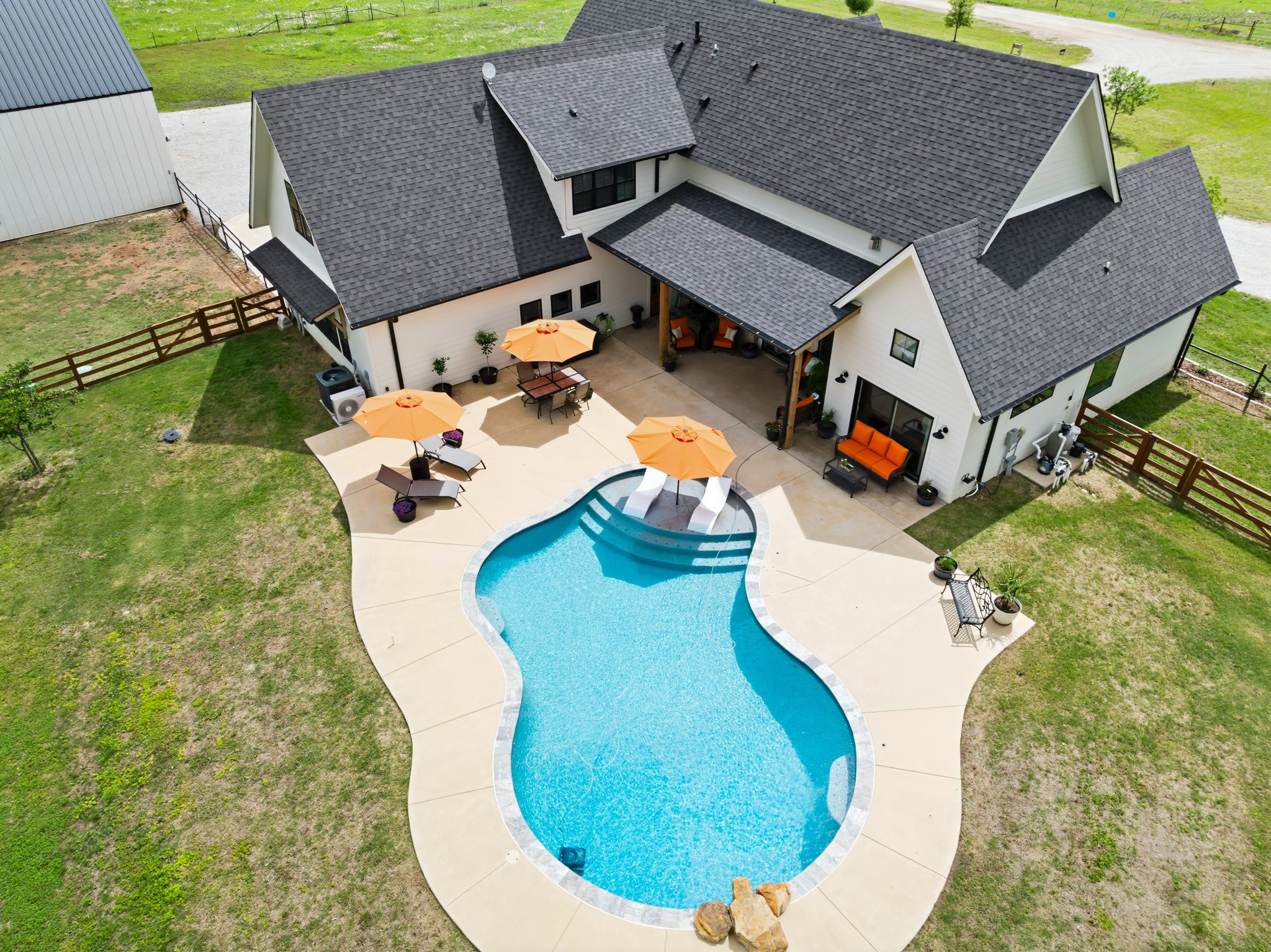 2014 W Elm Mott Drive Waco TX 76705