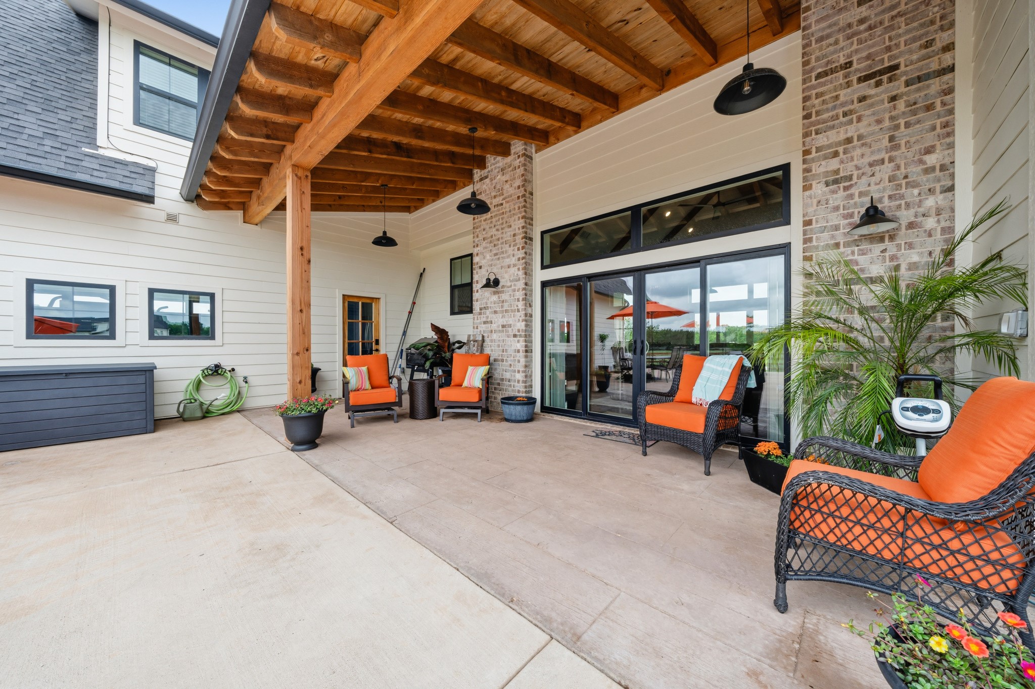 2014 W Elm Mott Drive Waco TX 76705