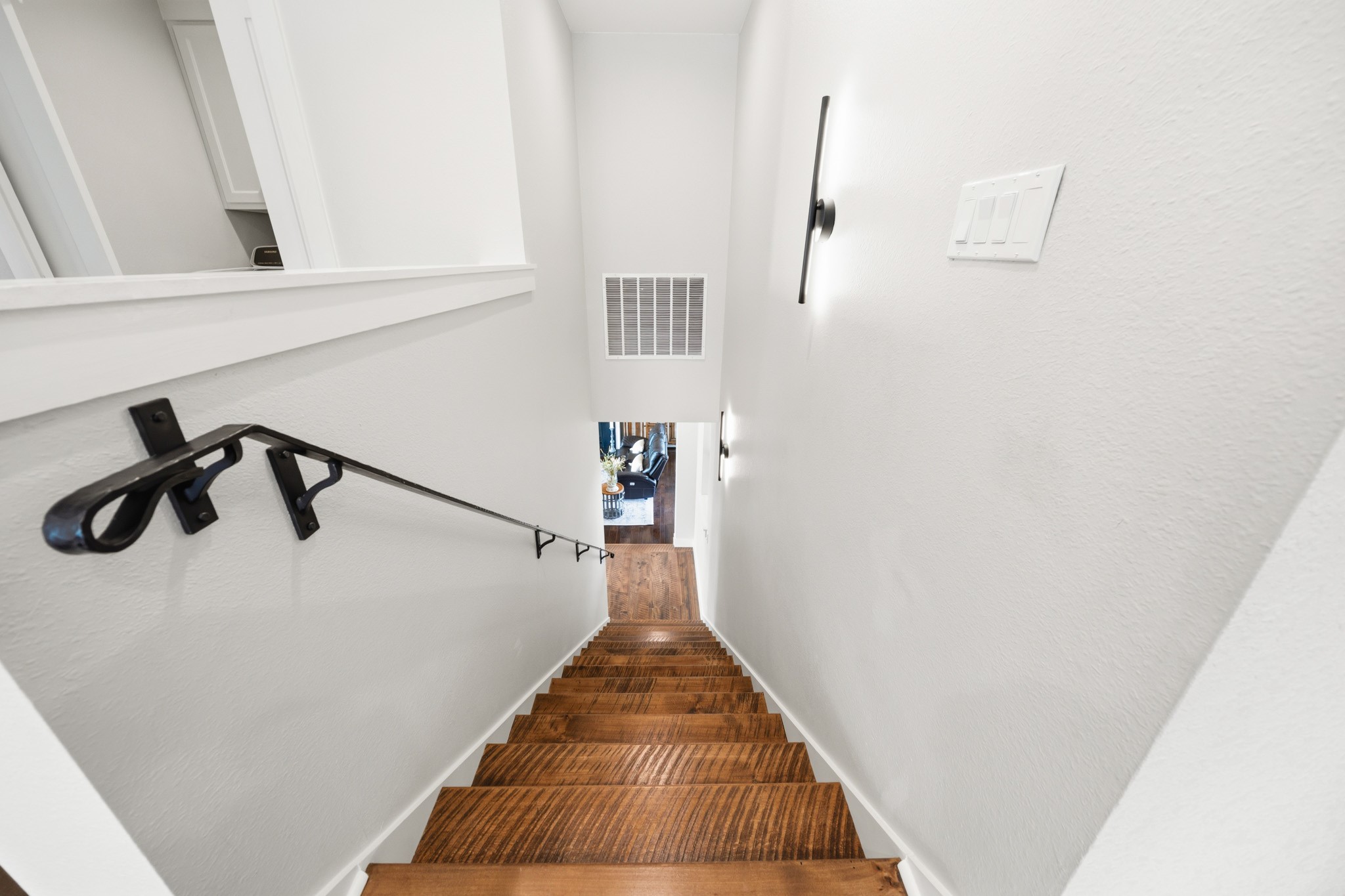 2014 W Elm Mott Drive Waco TX 76705