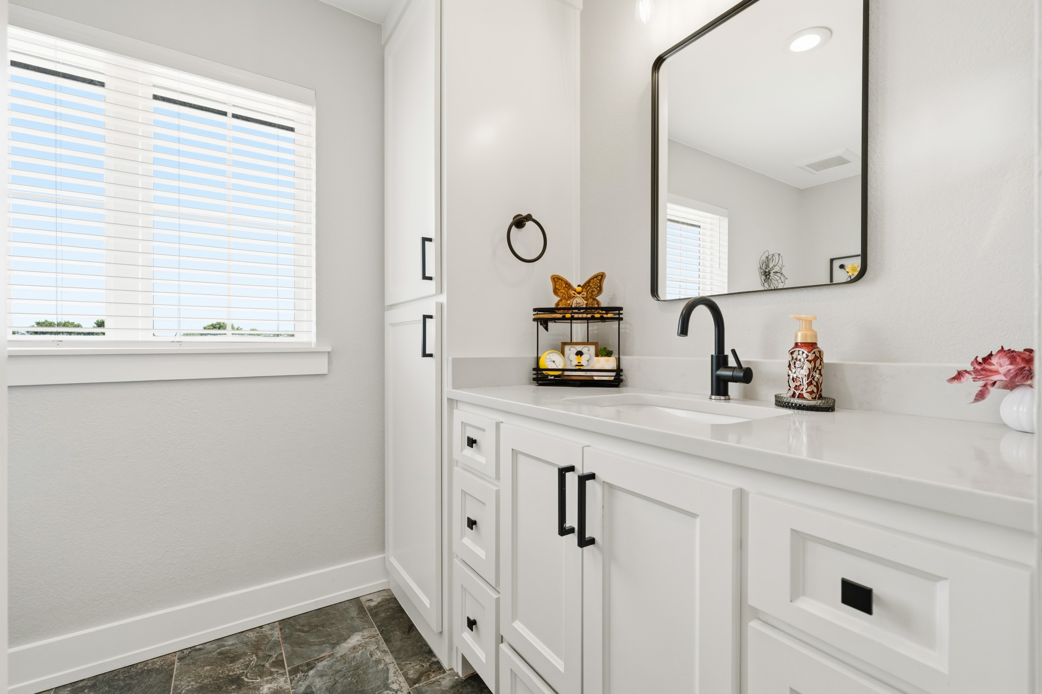 2014 W Elm Mott Drive Waco TX 76705