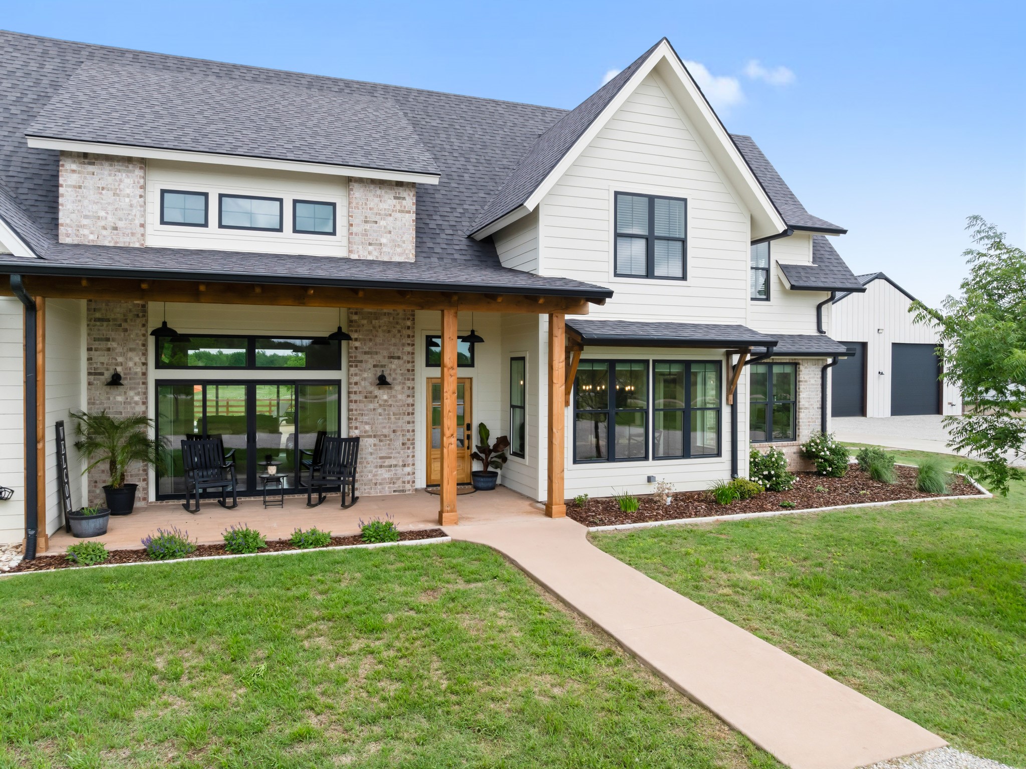 2014 W Elm Mott Drive Waco TX 76705