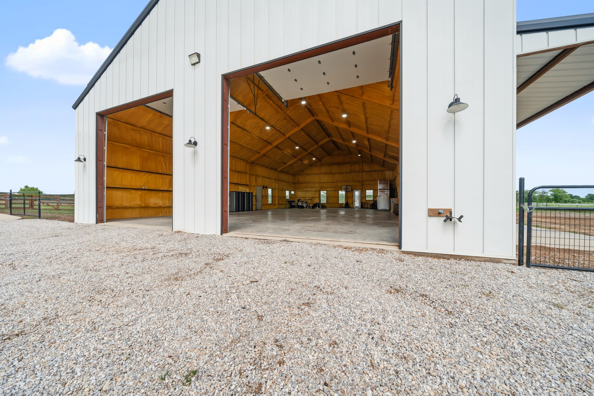 2014 W Elm Mott Drive Waco TX 76705