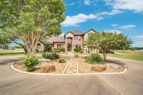 241 Cody Road Ennis TX 75119
