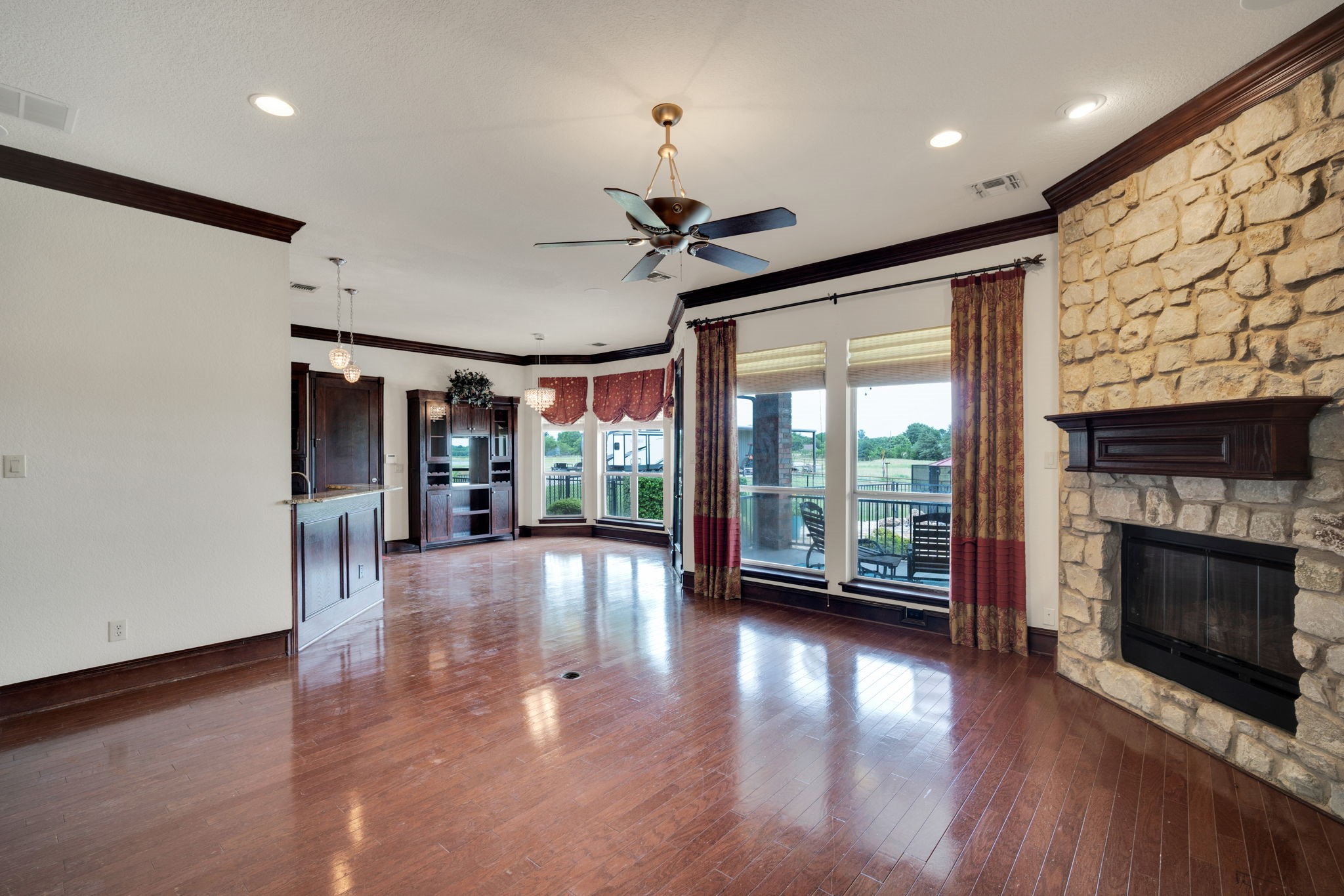 241 Cody Road Ennis TX 75119