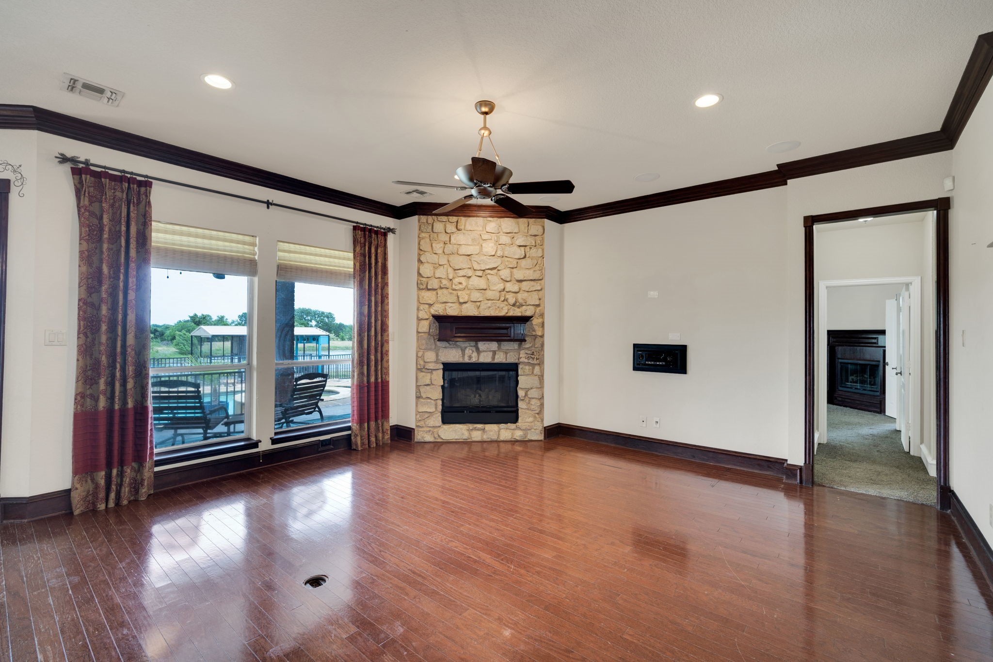 241 Cody Road Ennis TX 75119