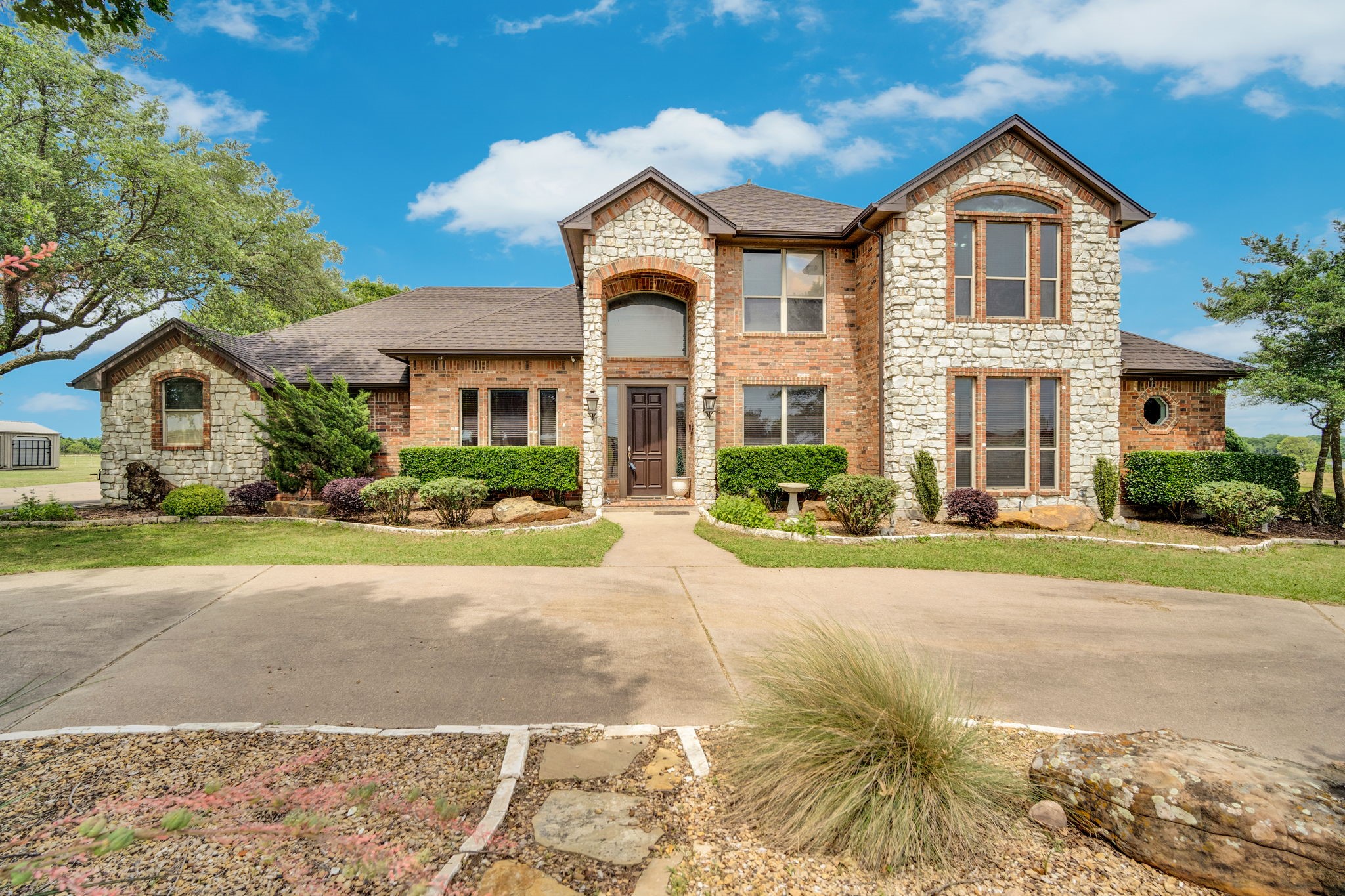 241 Cody Road Ennis TX 75119