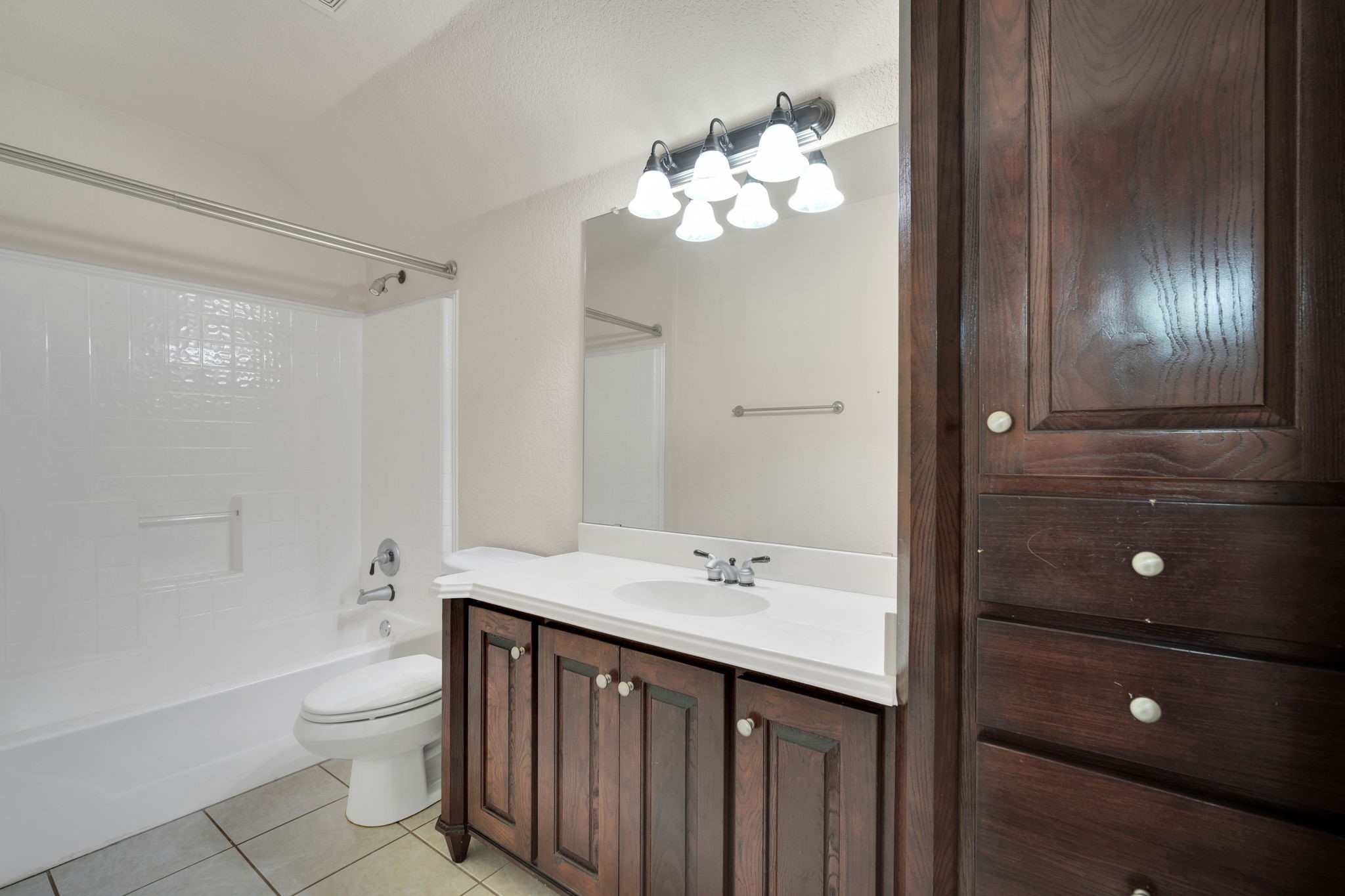 241 Cody Road Ennis TX 75119