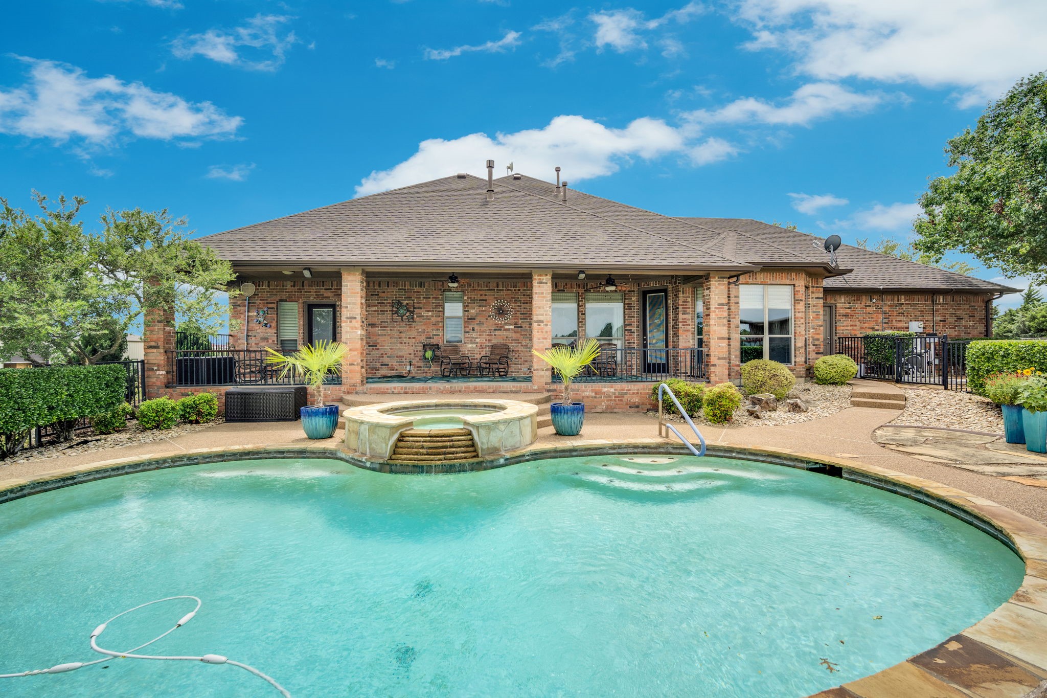 241 Cody Road Ennis TX 75119