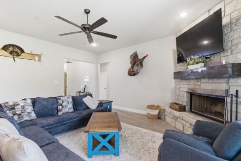 404 Oak Meadow Lane Weatherford TX 76085