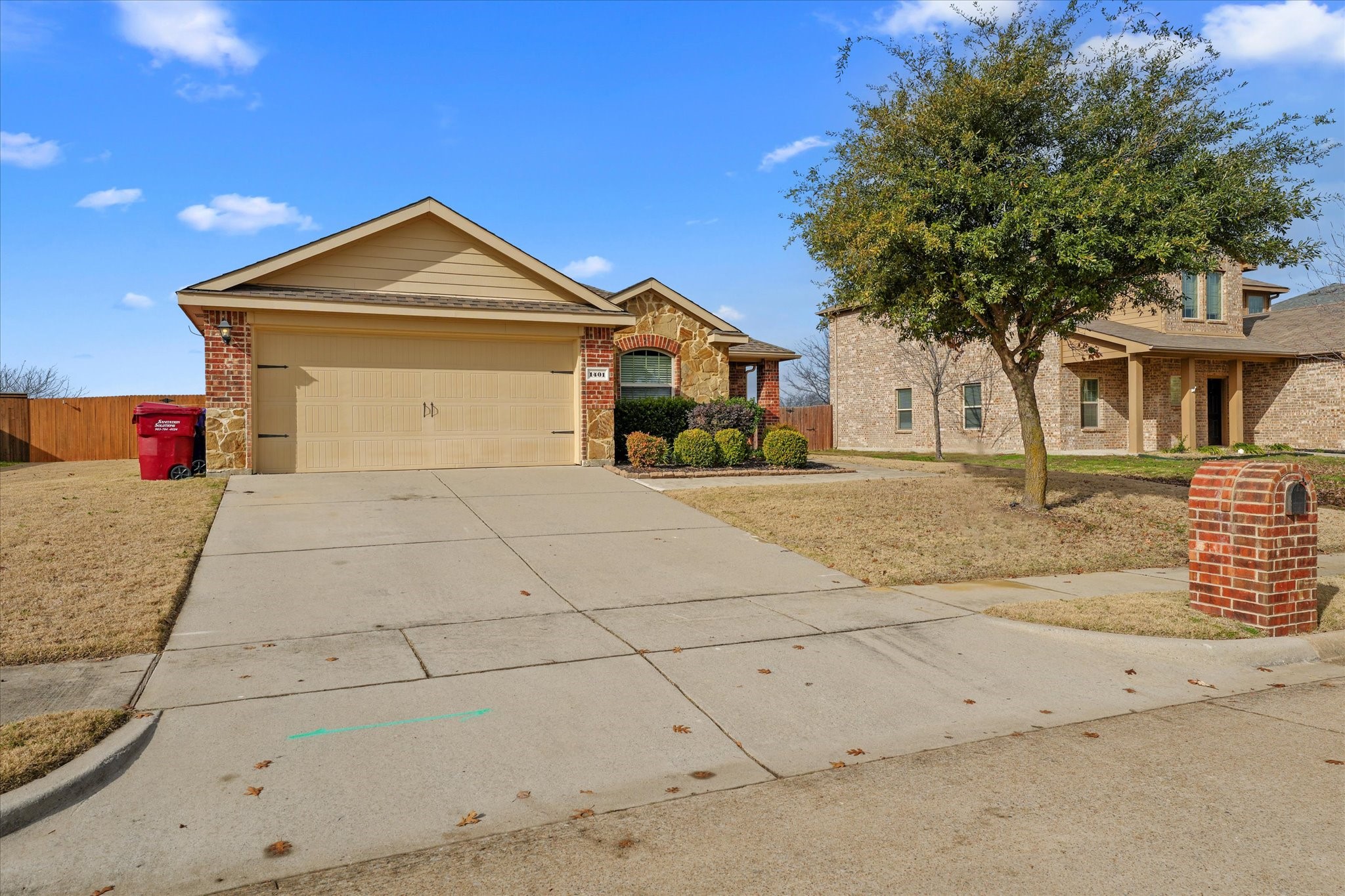 1401 N Houston Street Royse City TX 75189