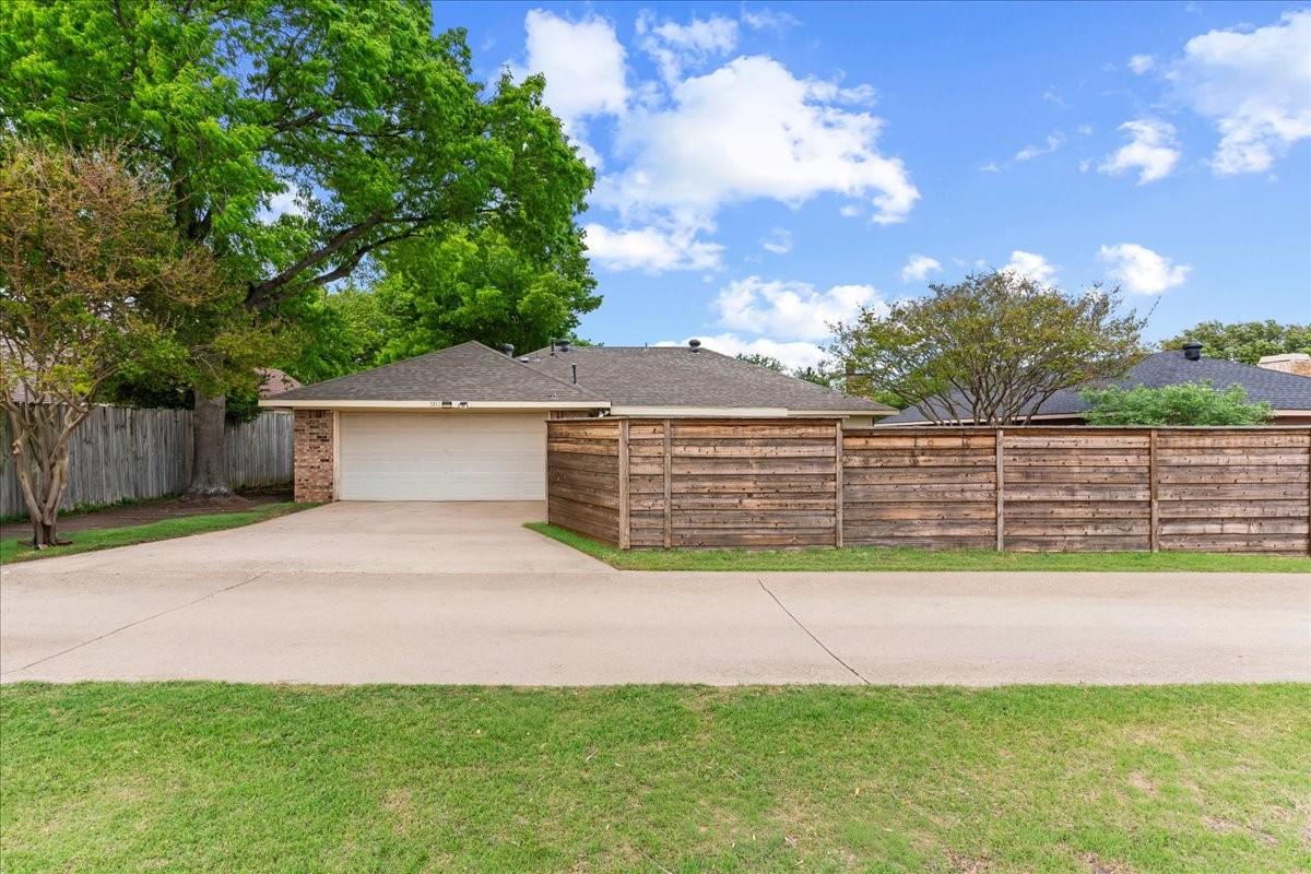 3212 Brunchberry Lane Plano TX 75023
