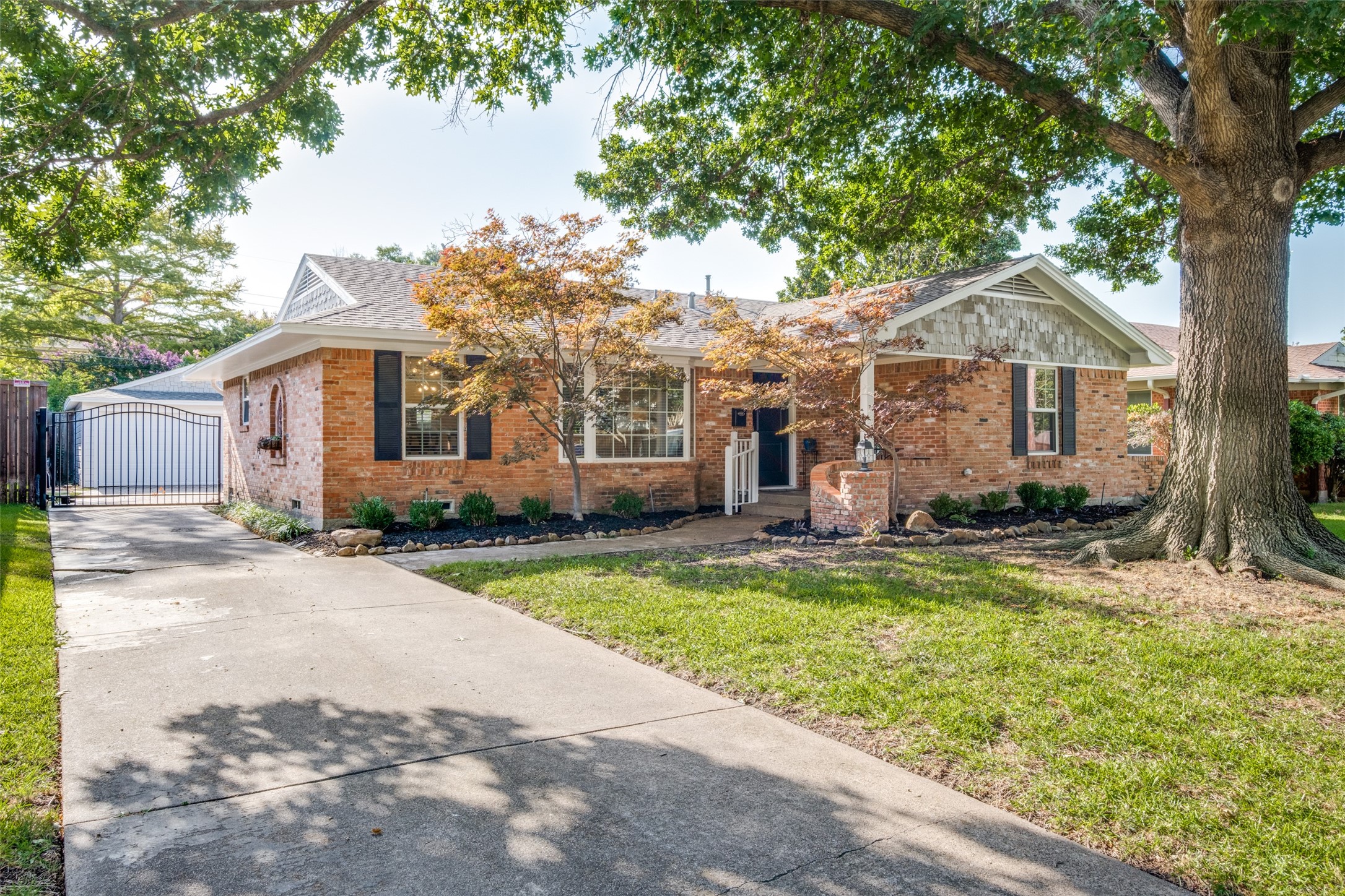 9250 Highridge Drive Dallas TX 75238