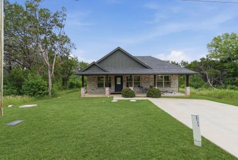 2926 Paluxy Trail Granbury TX 76048