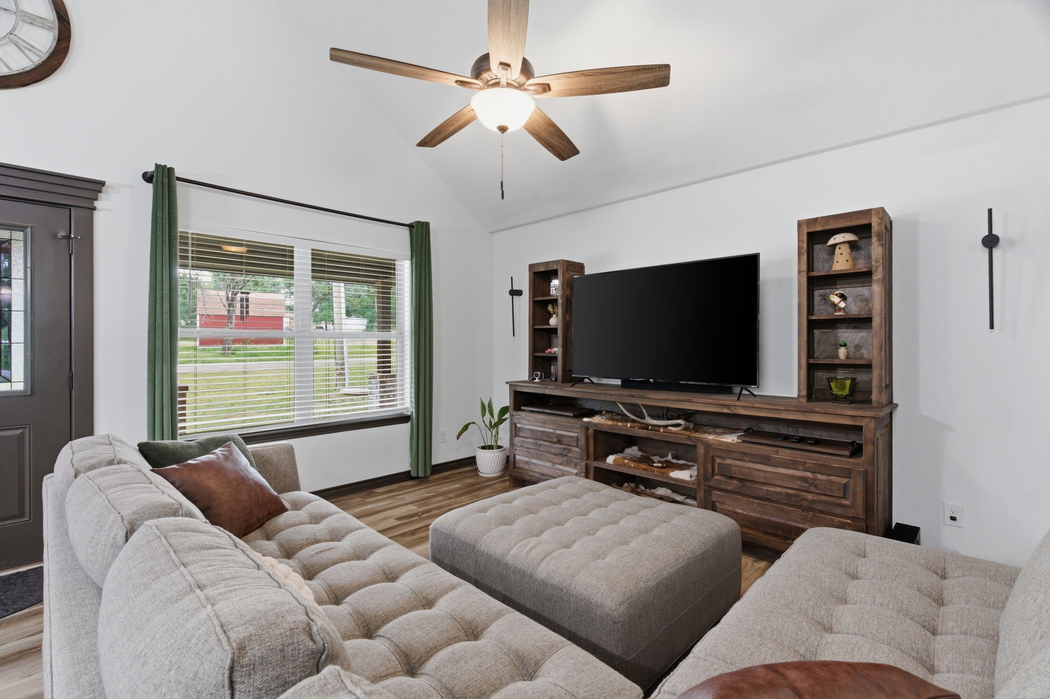 2926 Paluxy Trail Granbury TX 76048