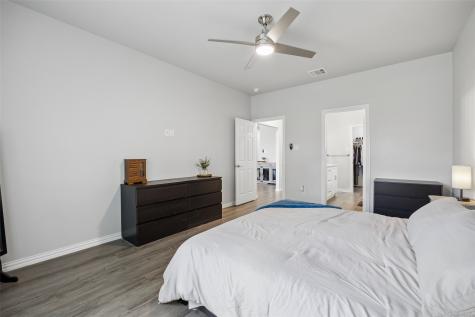 4945 Ramey Avenue Fort Worth TX 76105