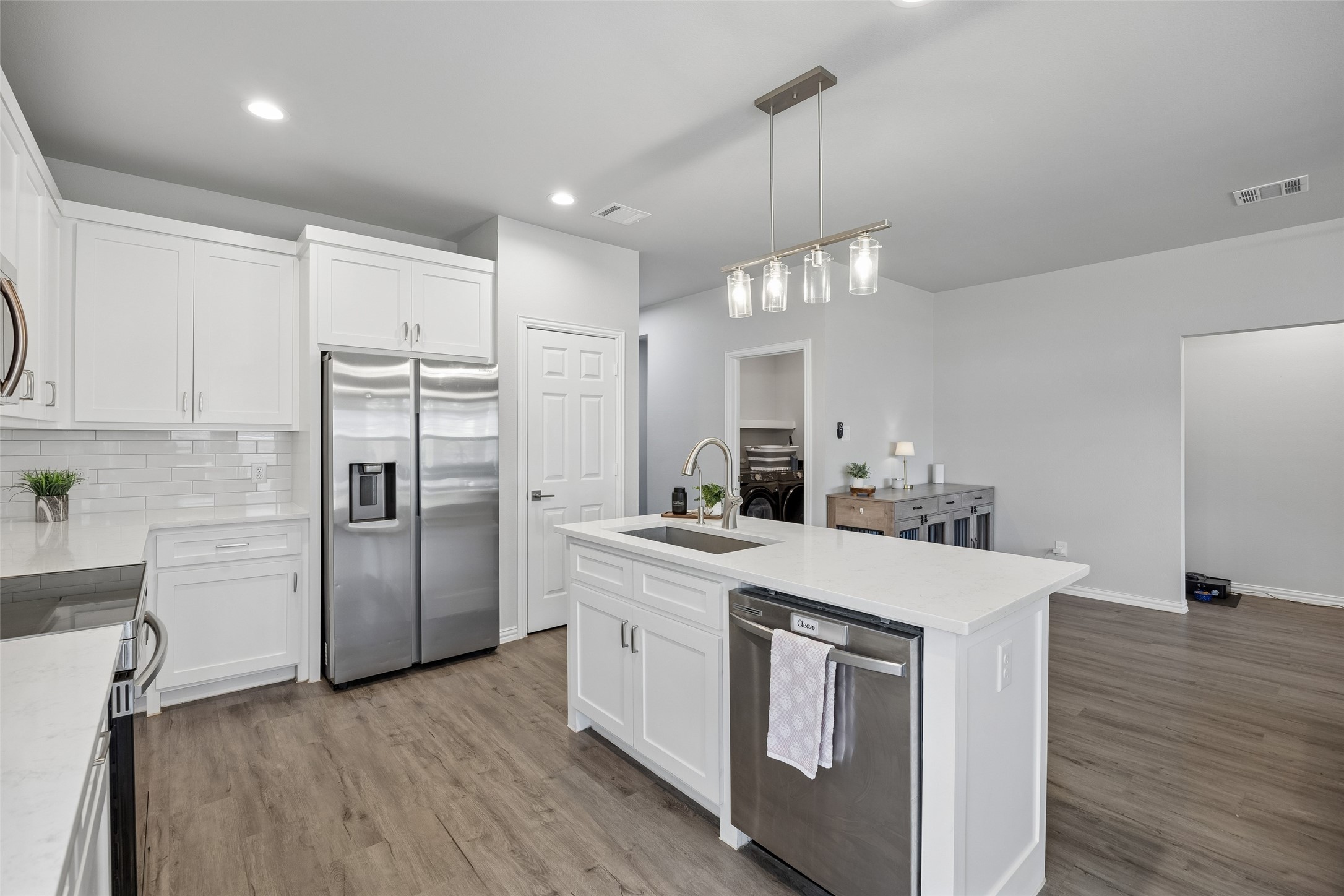 4945 Ramey Avenue Fort Worth TX 76105