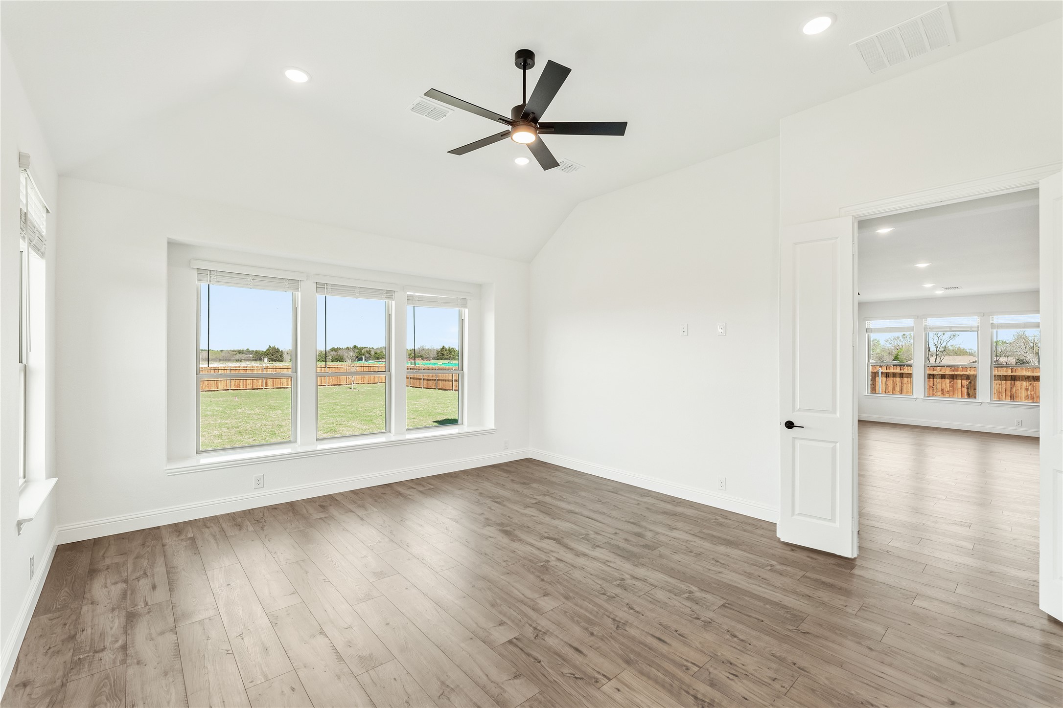 427 Birkdale Lane Red Oak TX 75154