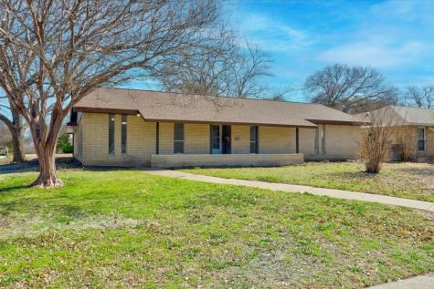 426 N Alexander Avenue Duncanville TX 75116
