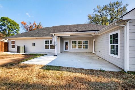 1809 Bluebonnet Avenue Denison TX 75020