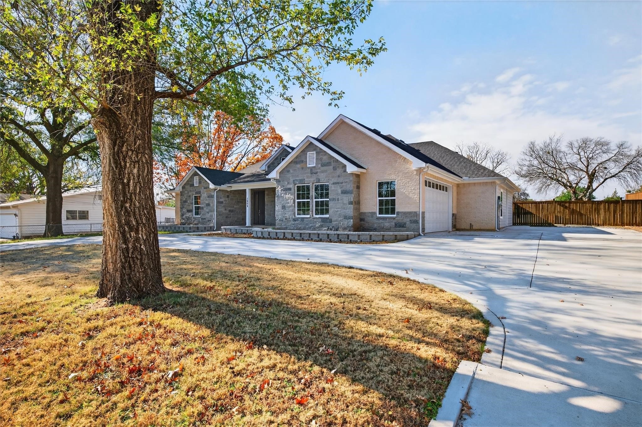 1809 Bluebonnet Avenue Denison TX 75020