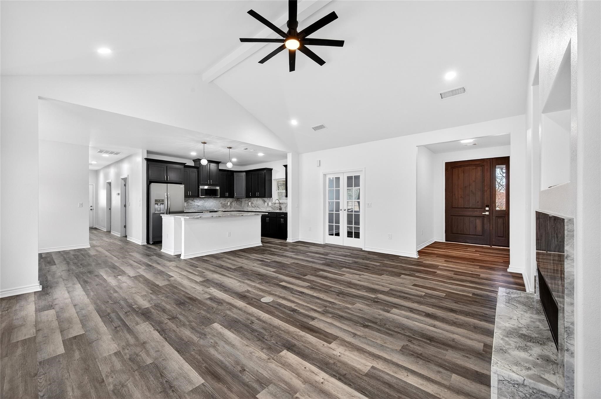 1809 Bluebonnet Avenue Denison TX 75020