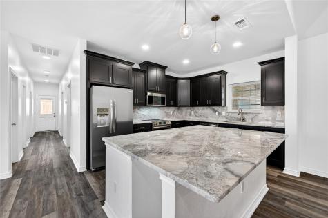 1809 Bluebonnet Avenue Denison TX 75020