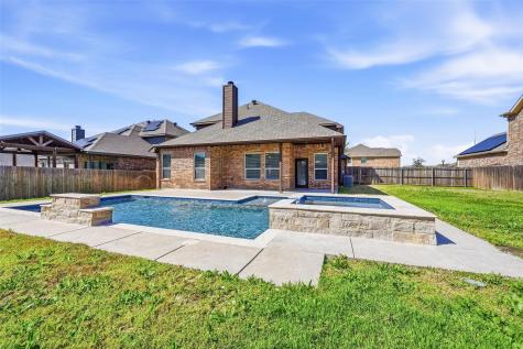 110 Sweetleaf Drive Red Oak TX 75154