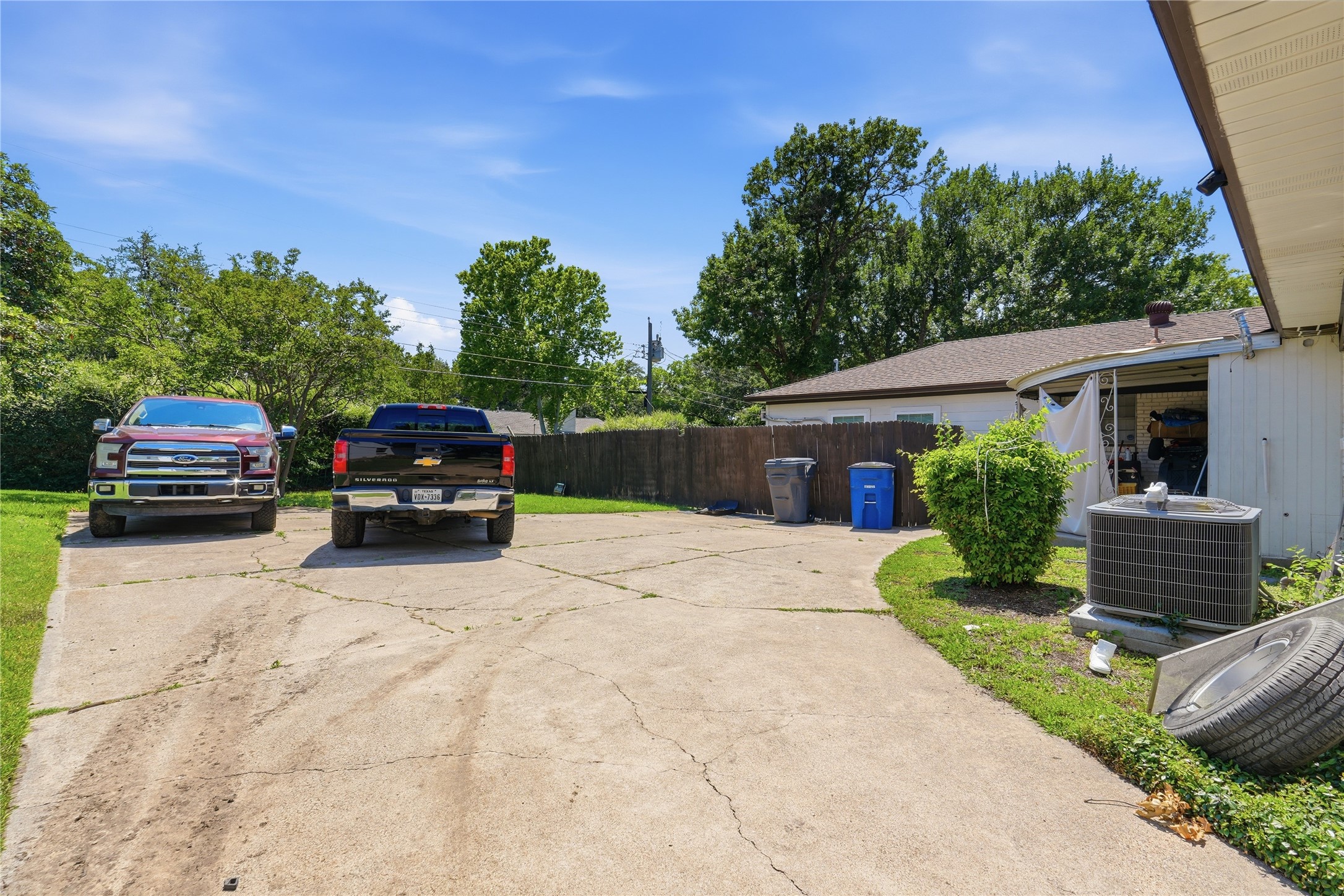 3630 Townsend Drive Dallas TX 75229